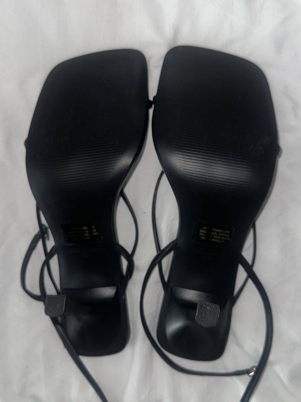 Steve Madden Black Annie Heels - Picture 4 of 5